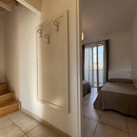 דירה Relaxing Oasis With Pool And Garden