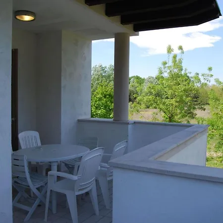 Relaxing Oasis With Pool And Garden *