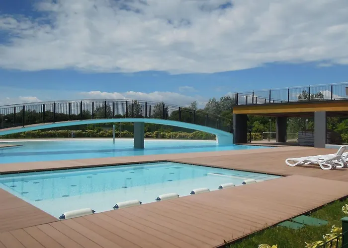 Διαμέρισμα Relaxing Oasis With Pool And Garden