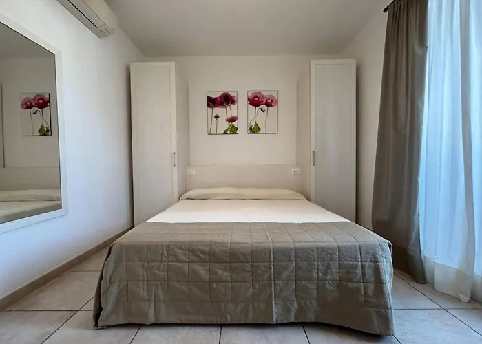 Relaxing Oasis With Pool And Garden Διαμέρισμα *